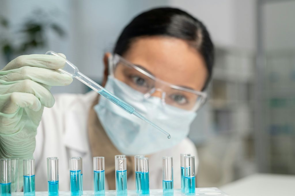woman-in-lab